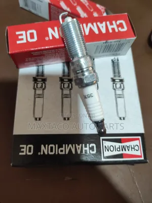 Champion 3570 Platinum Spark Plugs