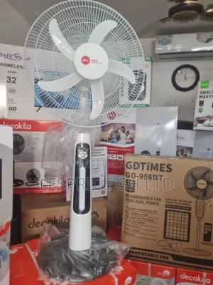 H a 18" Rechargeable Fan: Power Portable