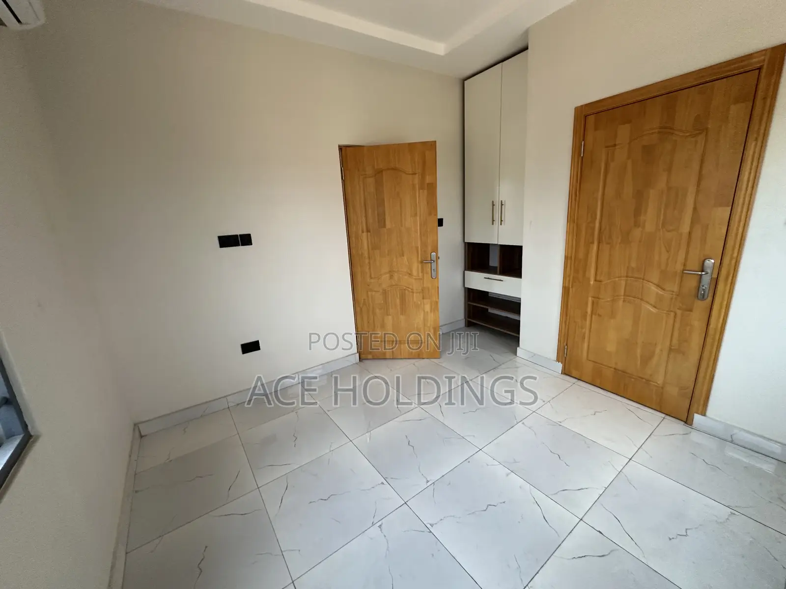 3bdrm Townhouse/Terrace in Lakeside for sale