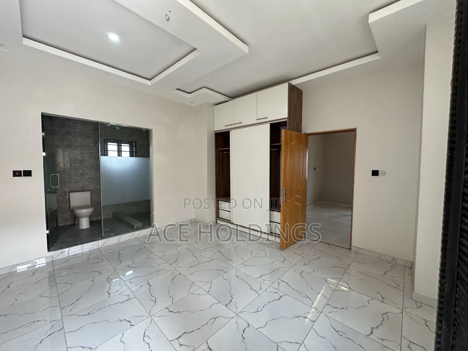 3bdrm Townhouse/Terrace in Lakeside for sale