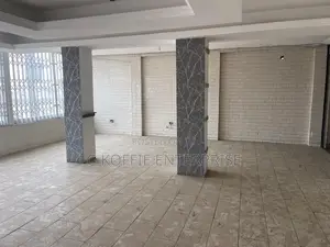 Banking Hall / Office of 400sqm at Achimota
