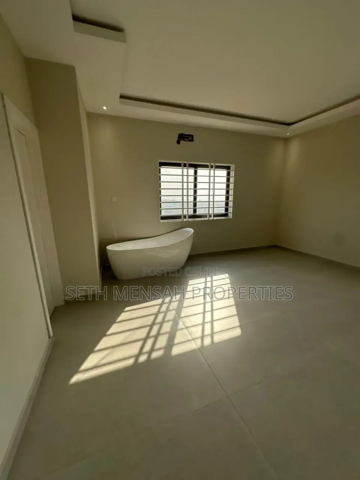5bdrm House in Skm Properties, Kwabenya for sale