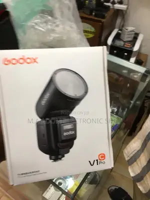 Godox V1 Pro: Light Up Your Photography