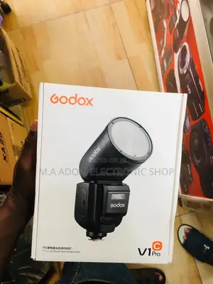 Godox V1 Pro: The Power of Light in Your Hands.