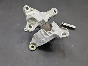 Honda Civic 2016-20 Gearbox Mount. Right. Original