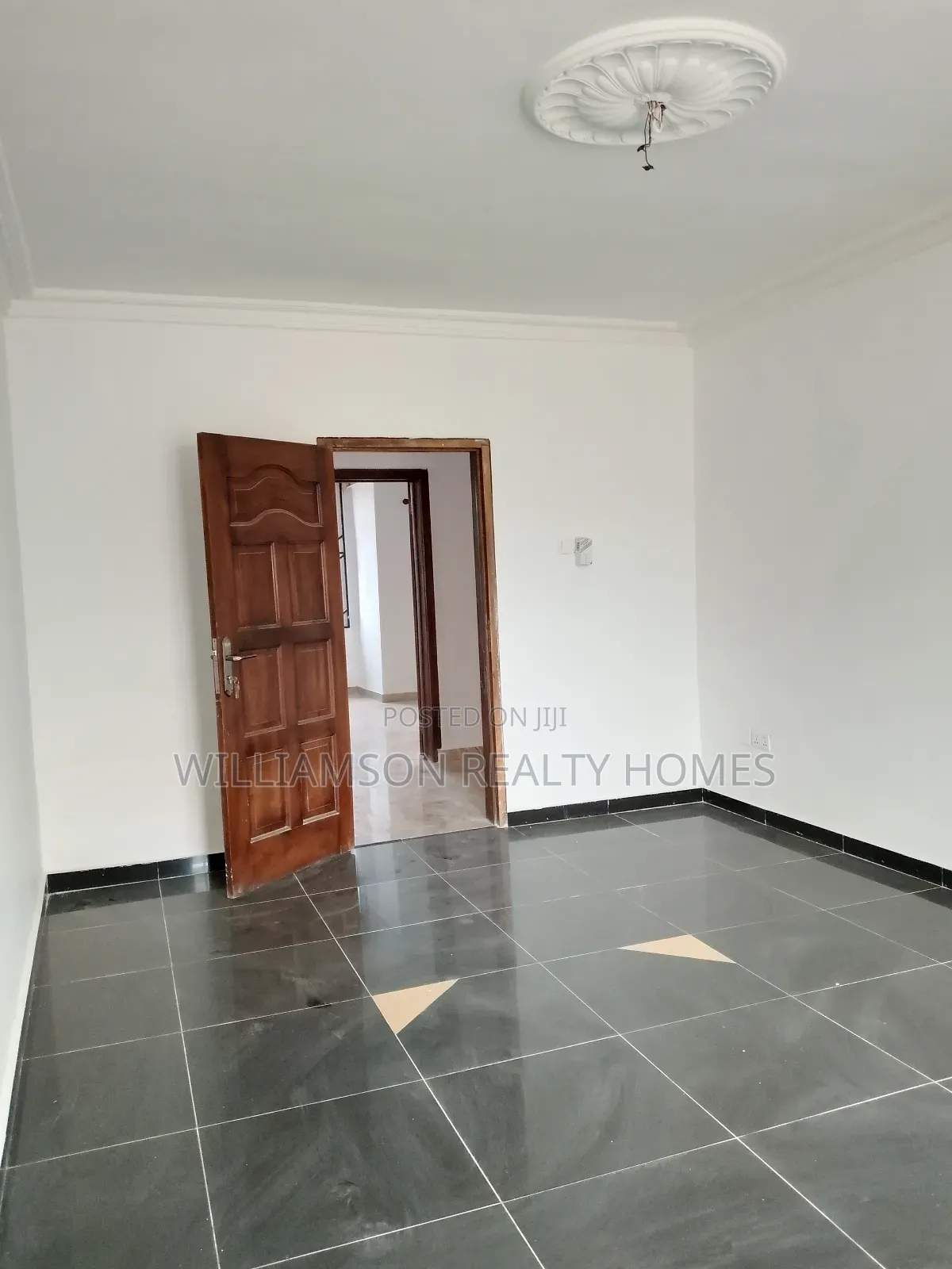 3bdrm House in Coastal Estate Area, Spintex for rent