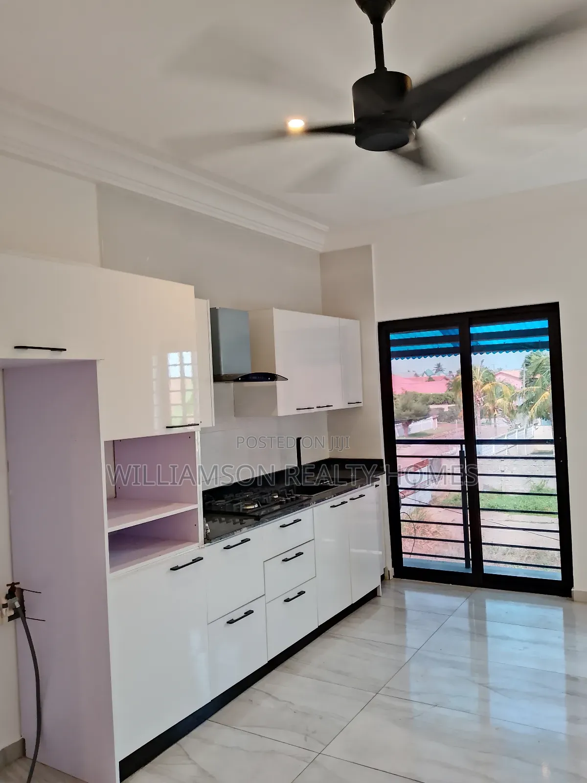2bdrm Apartment in Community 20 Estate, Spintex for rent