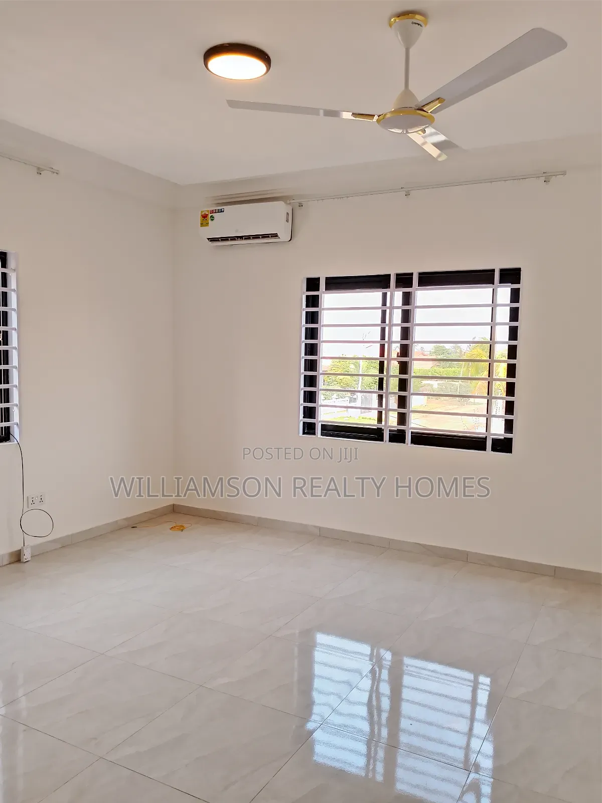 2bdrm Apartment in Community 20 Estate, Spintex for rent