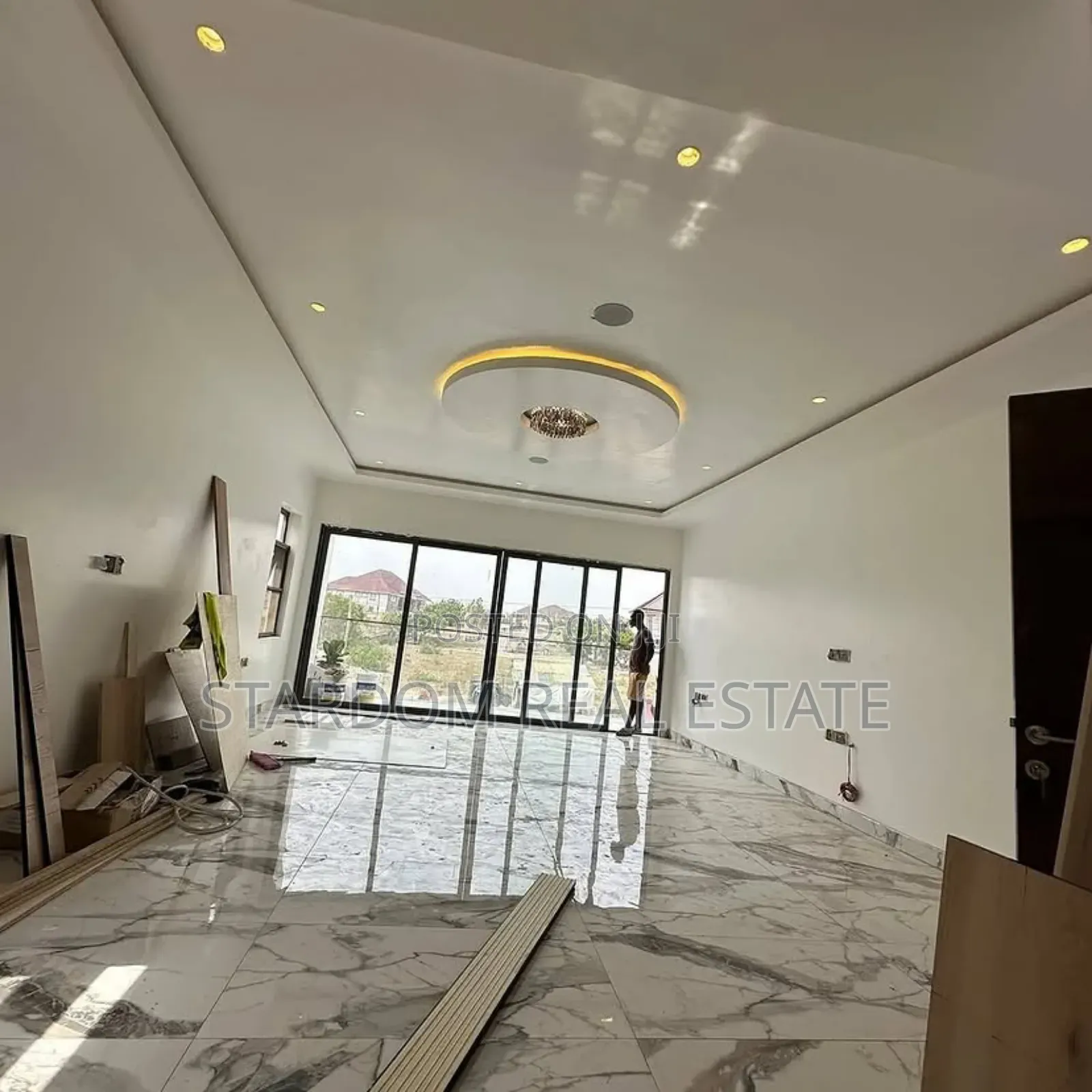 4bdrm Duplex in East Legon Hills for sale