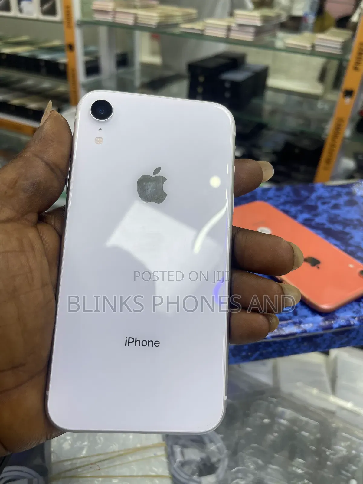 Apple iPhone XR 128 GB White
