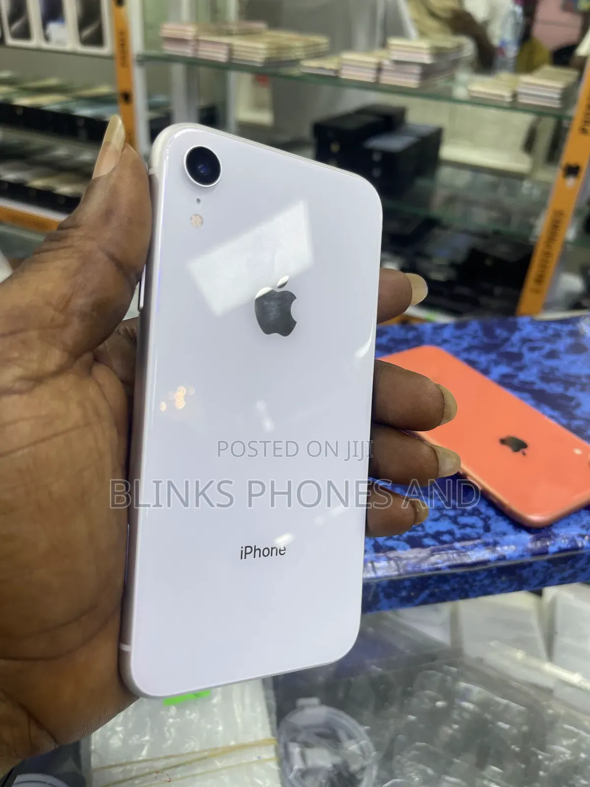 Apple iPhone XR 128 GB White