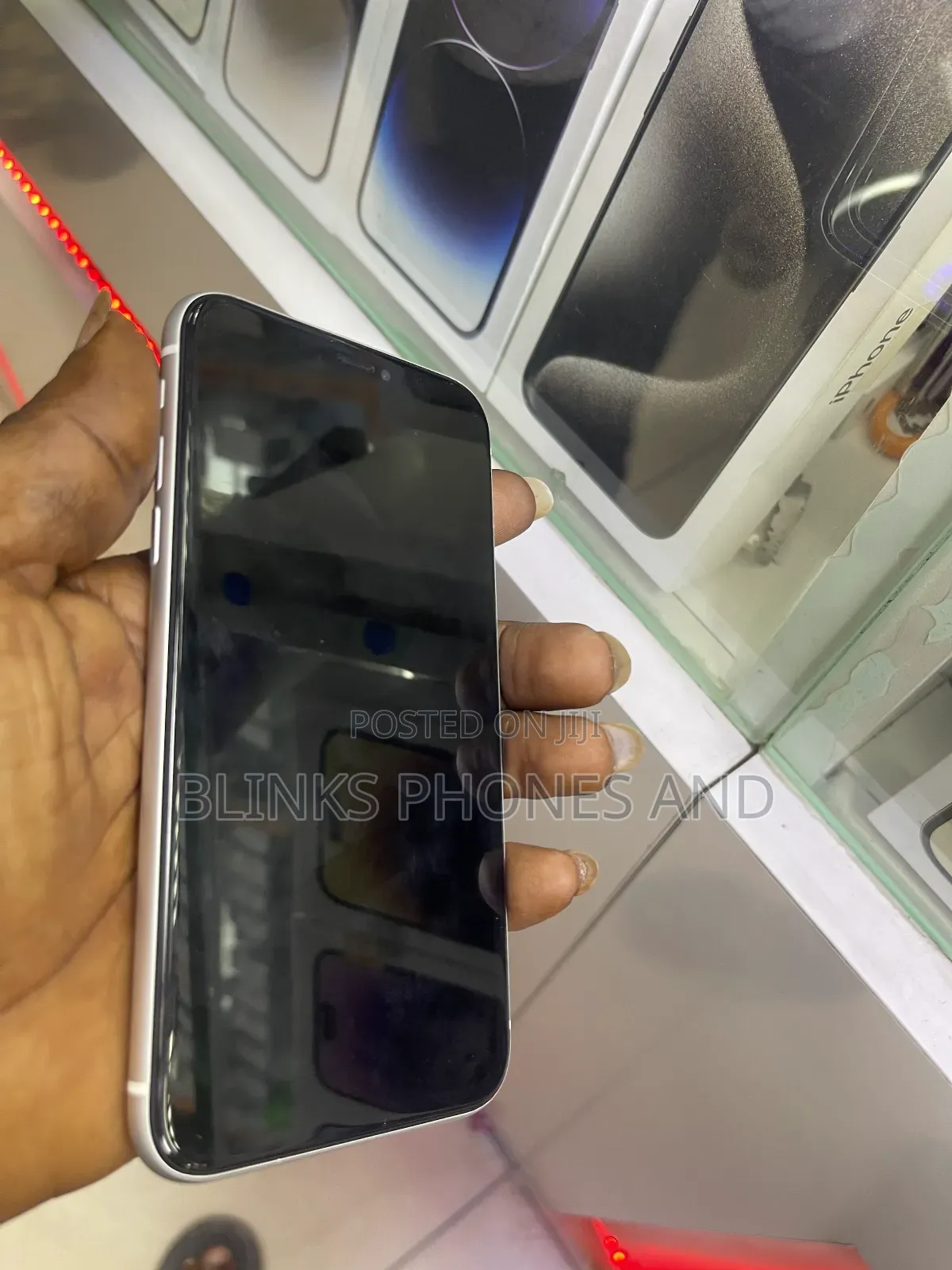 Apple iPhone XR 128 GB White