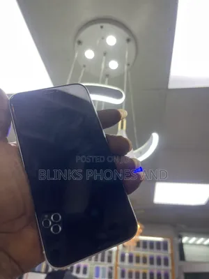 Apple iPhone XR 128 GB White
