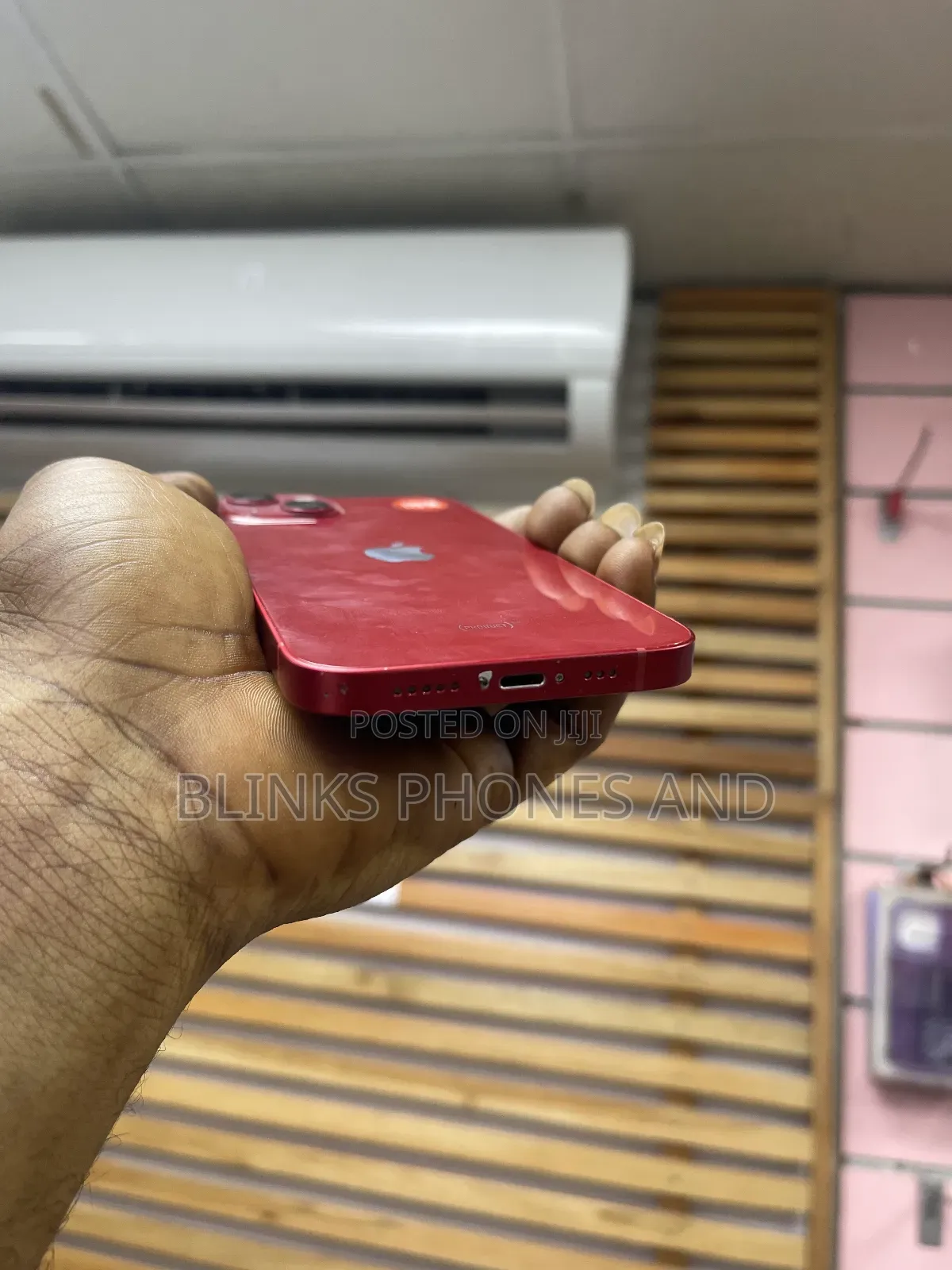Apple iPhone 13 128 GB Red
