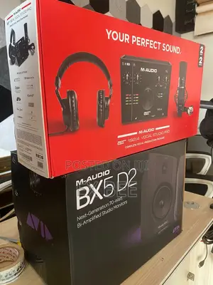 M-Audio Air192 Recording Bundle With Bx5 D2 5inch Monitors