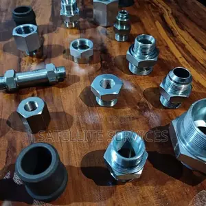 Connectors Plugs
