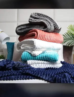 Luxury Thick Soft Cotton Throw Blanket ( in Diff Colors