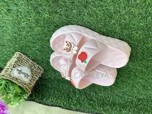 Quality Kids Slippers 8
