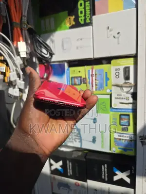 New Apple iPhone 11 64 GB Red