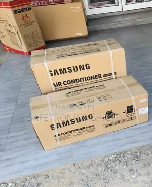 Grab Slim Design R410A 1.5 HP Split Samsung AC
