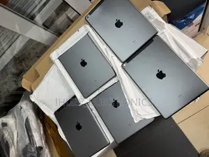 New Apple iPad 10.2 (2021) 64 GB Gray