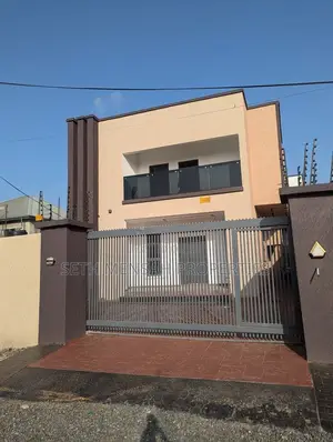 3bdrm House in Skm, Ashaley Botwe for sale