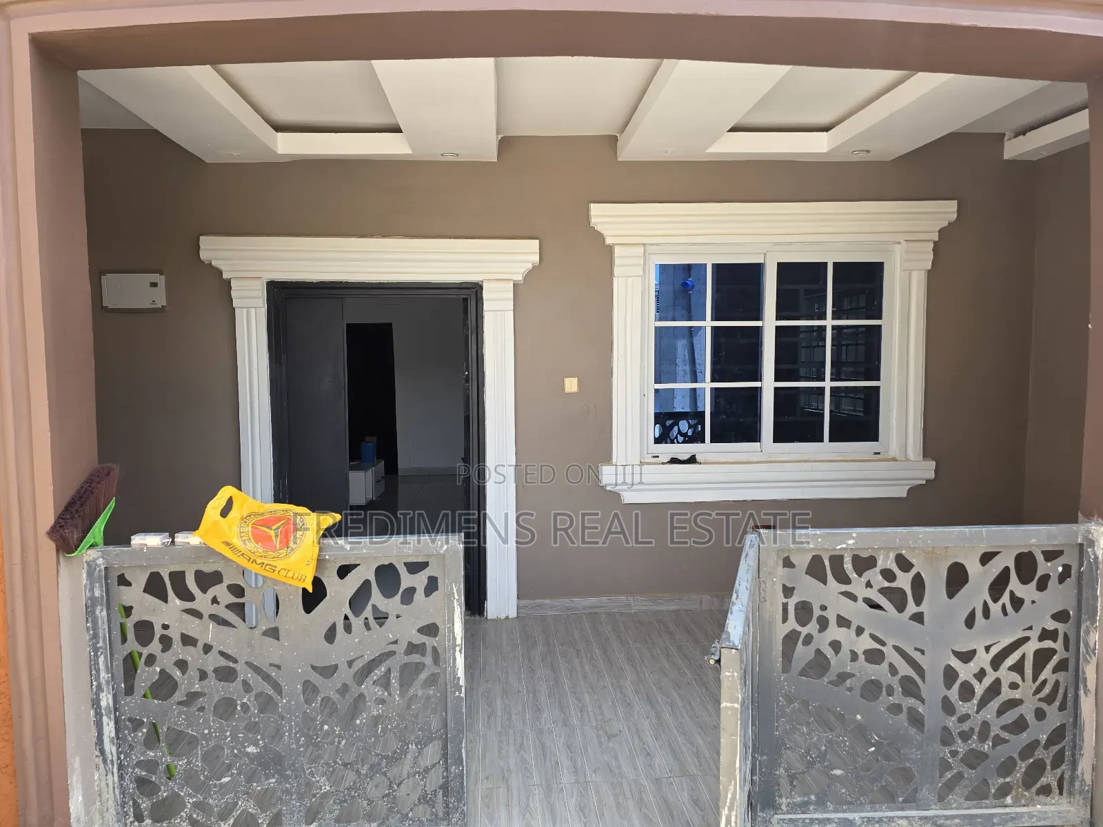 5bdrm Apartment in Fredimens Real, Kumasi Metropolitan for sale