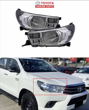 Toyota Hilux 2016-2018 Headlights
