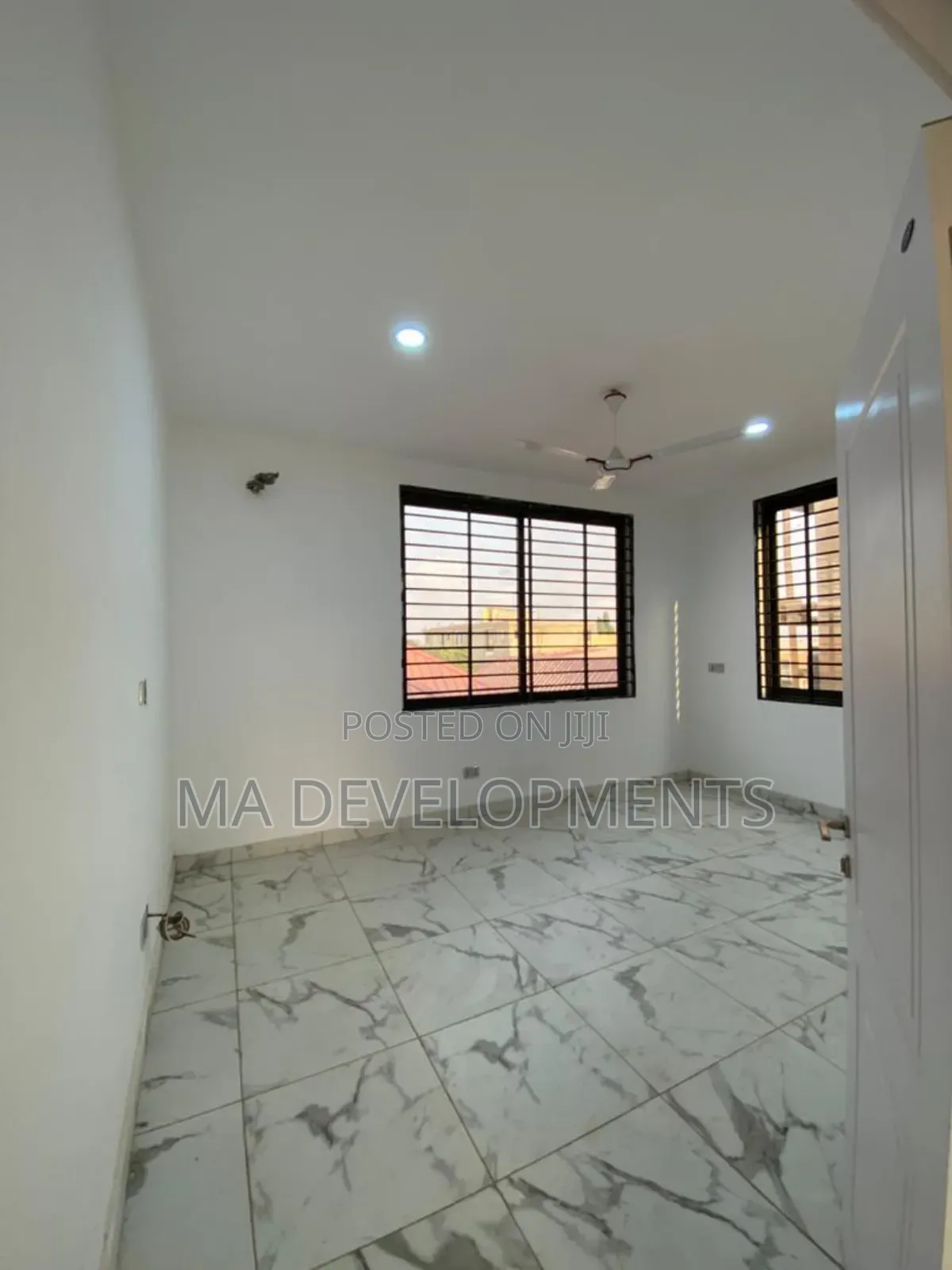 3bdrm Duplex in Madev Realty, Achimota for sale