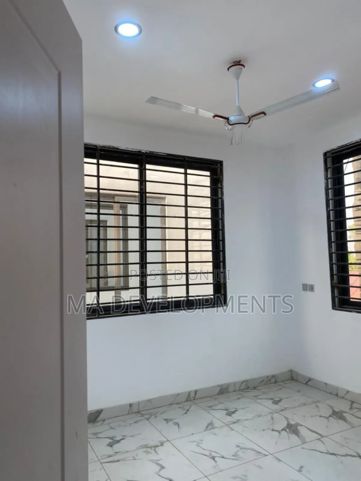 3bdrm Duplex in Madev Realty, Achimota for sale