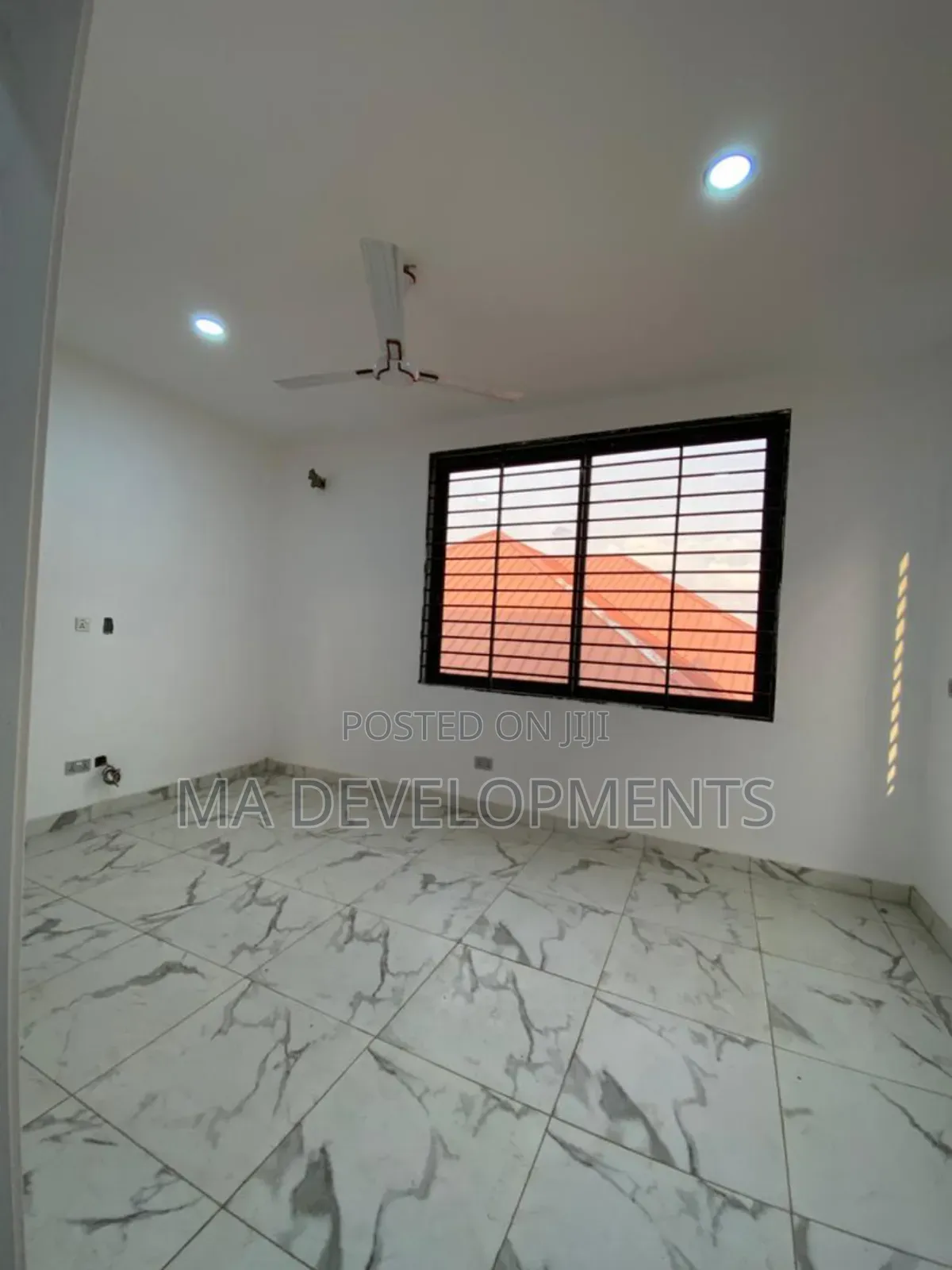 3bdrm Duplex in Madev Realty, Achimota for sale
