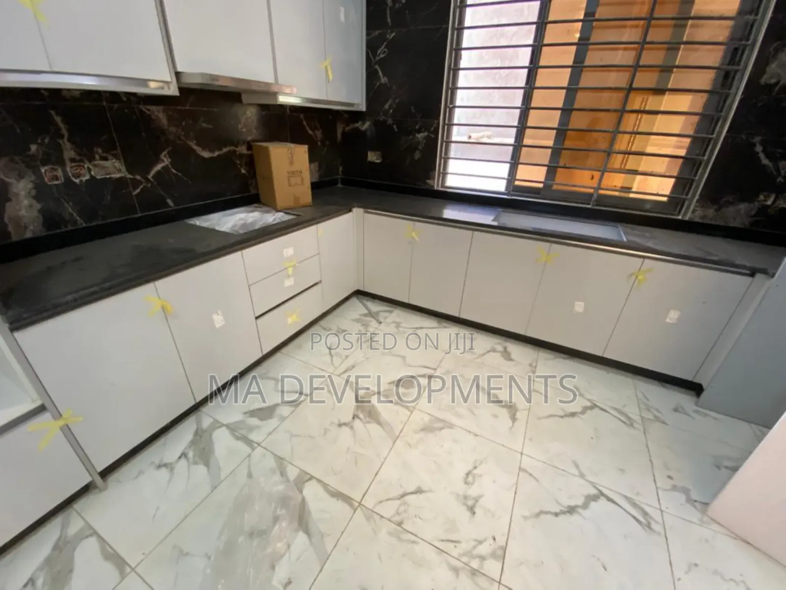 3bdrm Duplex in Madev Realty, Achimota for sale