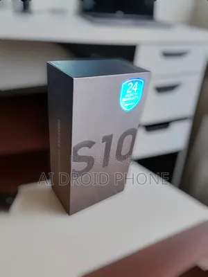 New Samsung Galaxy S10 128 GB White