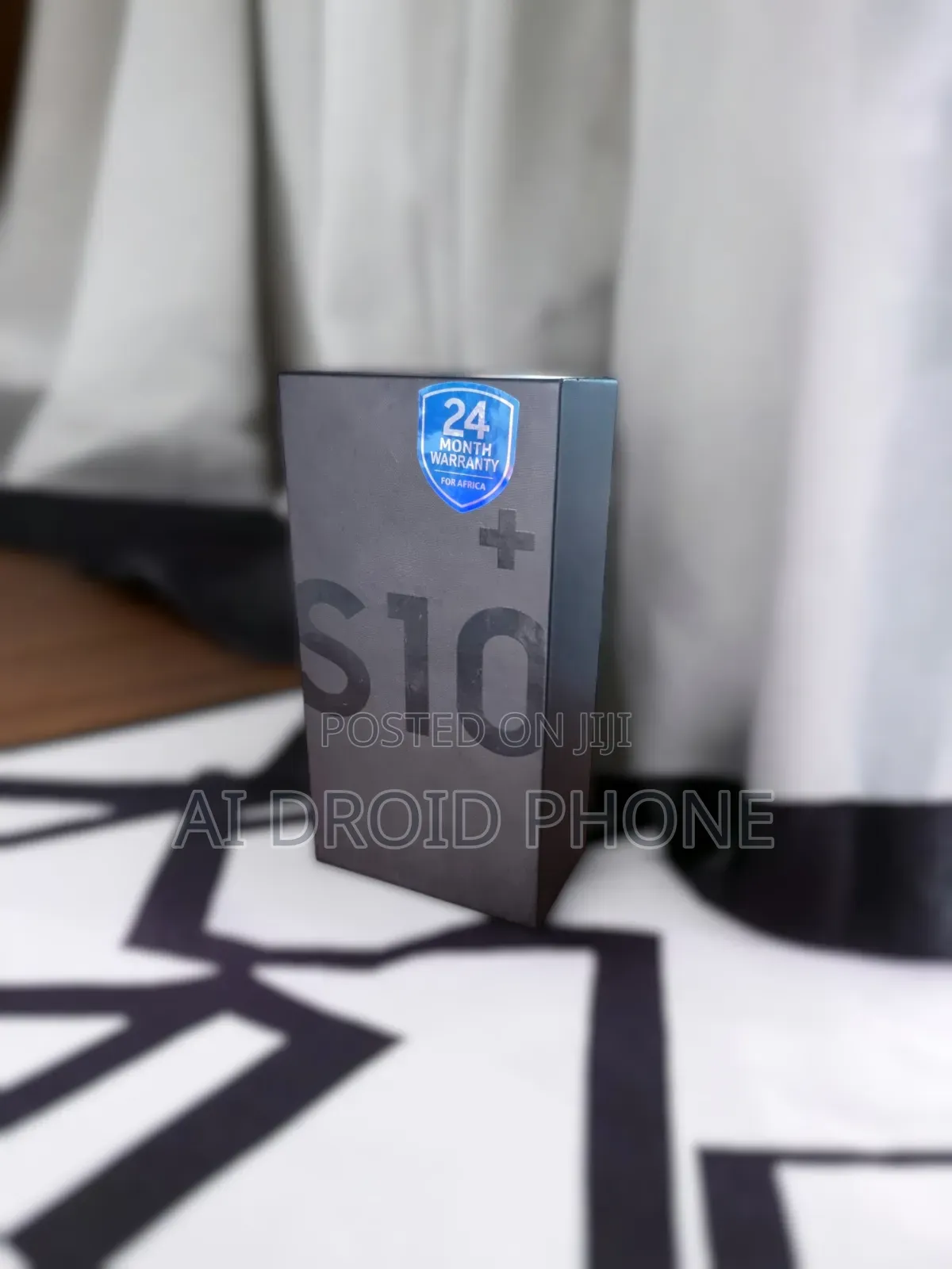 New Samsung Galaxy S10 Plus 128 GB Gold