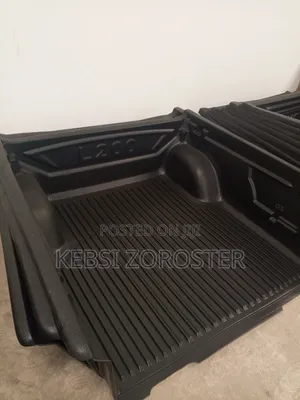 L200 Bucket Liner for Sale