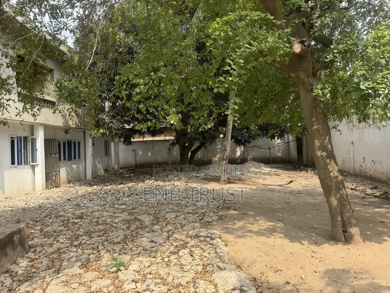 8 Bedrms on 2 Plots of Land for Sale at ATOMIC