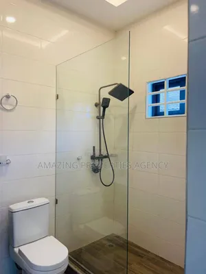3bdrm House in Spintex for sale