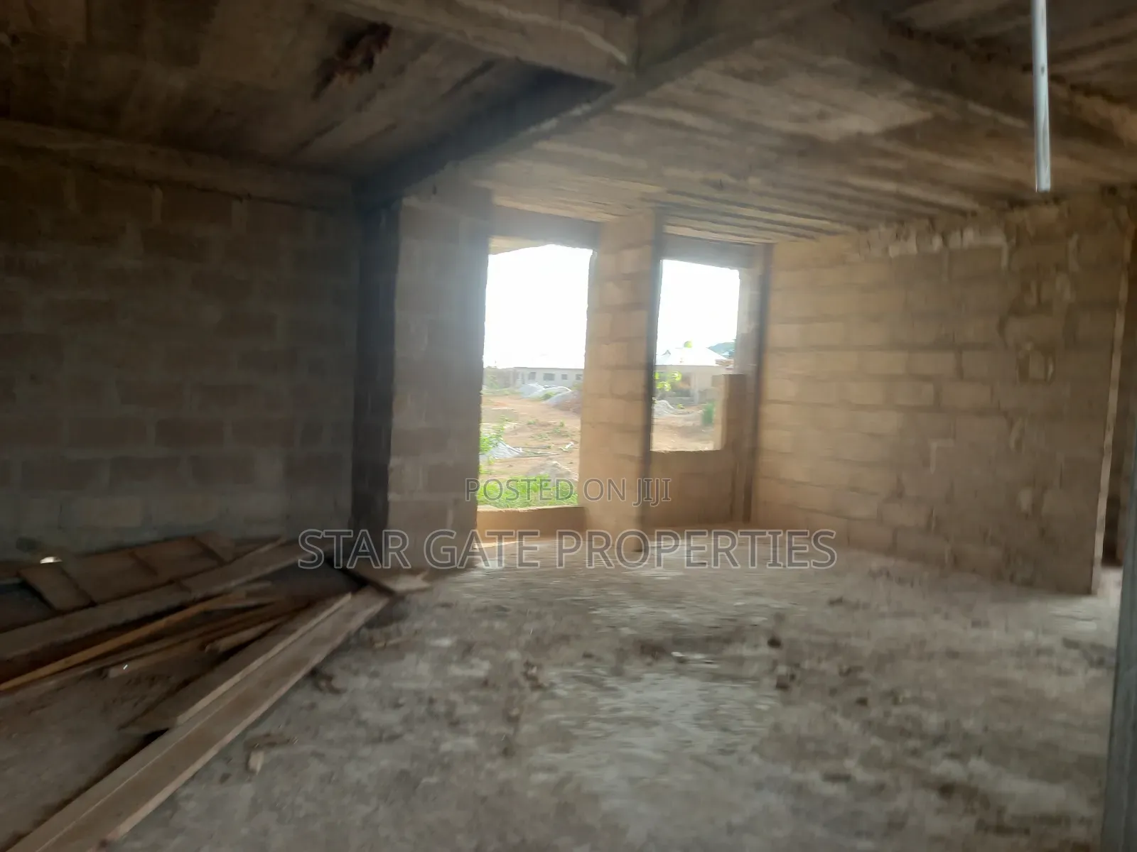 9bdrm House in Sewua, Kumasi Metropolitan for sale