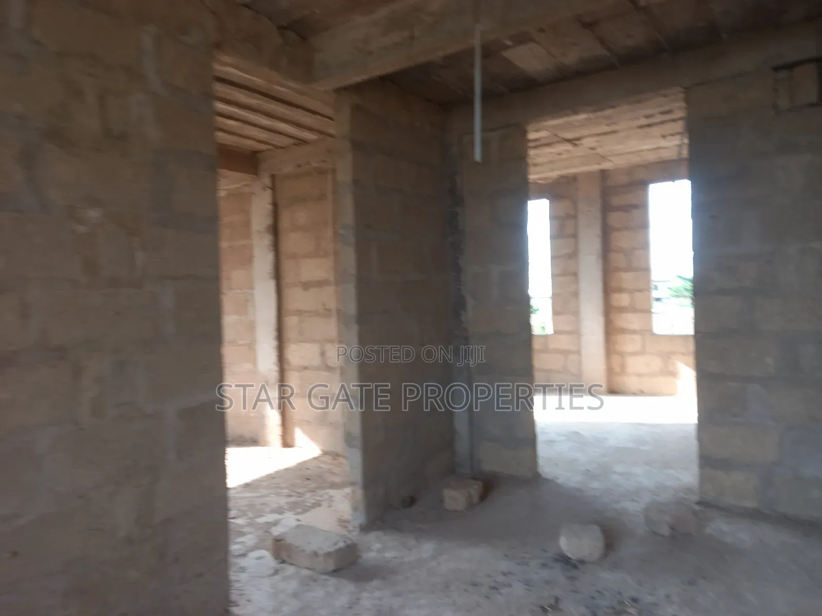 9bdrm House in Sewua, Kumasi Metropolitan for sale