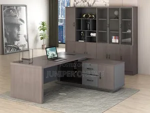 Office Desk/ Table Catruda Afanata