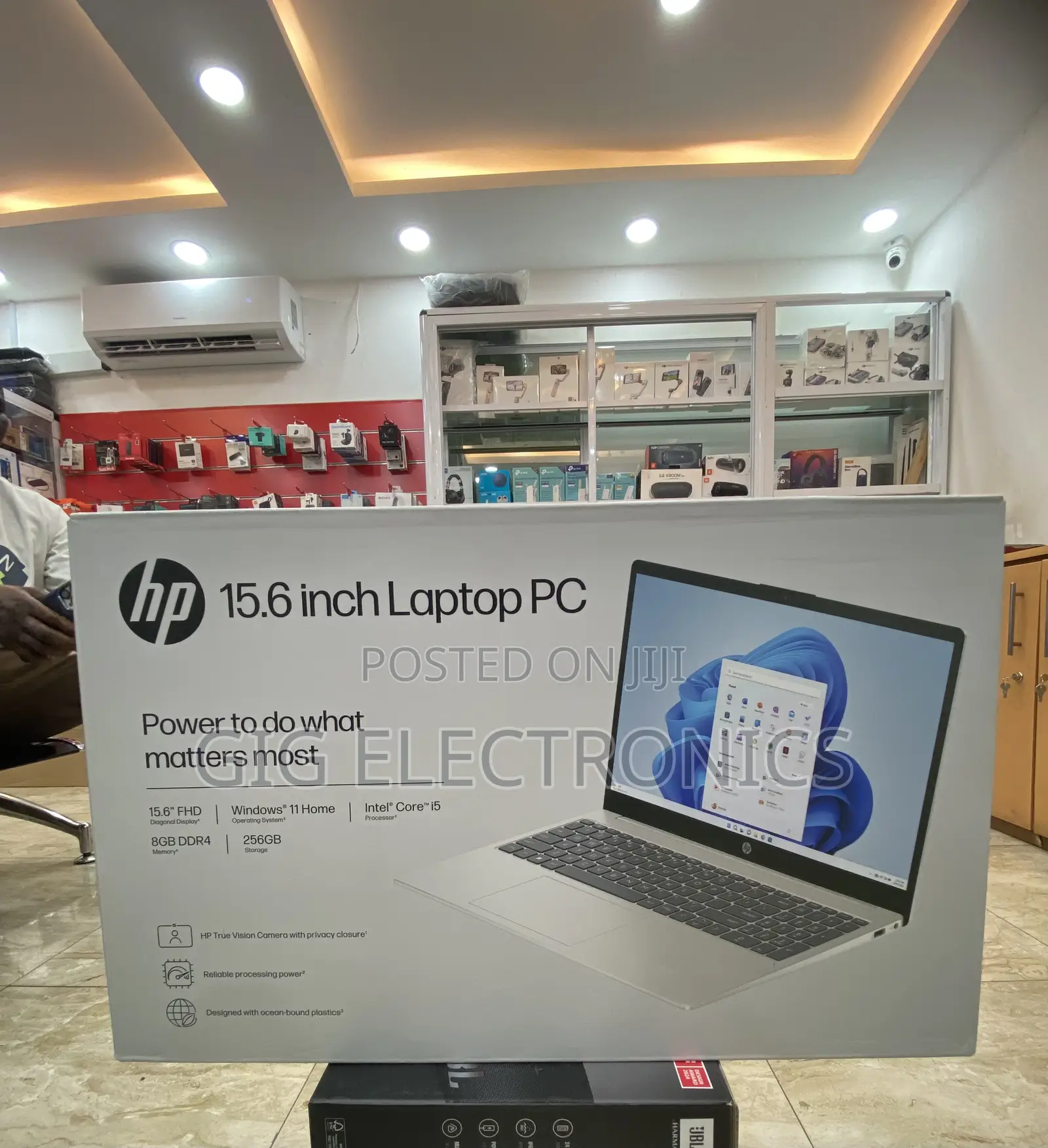 New Laptop HP 15 8GB Intel Core I5 SSD 256GB