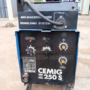 Used Mig 250s Industrial Welding Machine From Italy