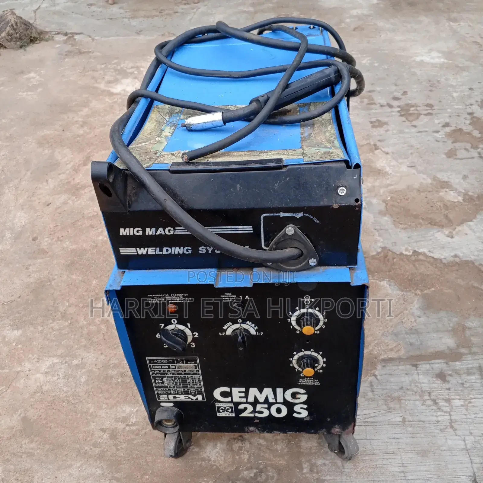 Used Mig 250s Industrial Welding Machine From Italy