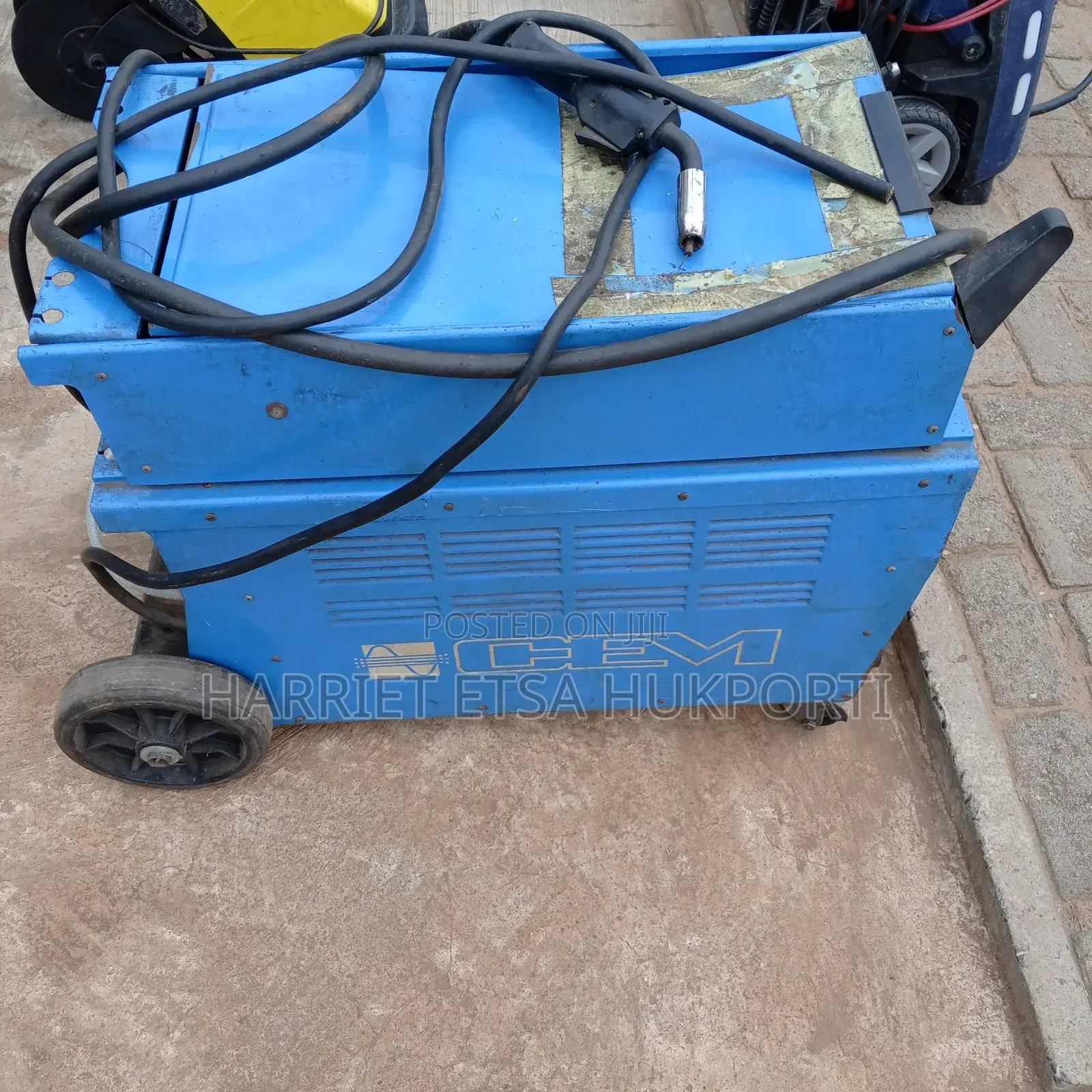 Used Mig 250s Industrial Welding Machine From Italy