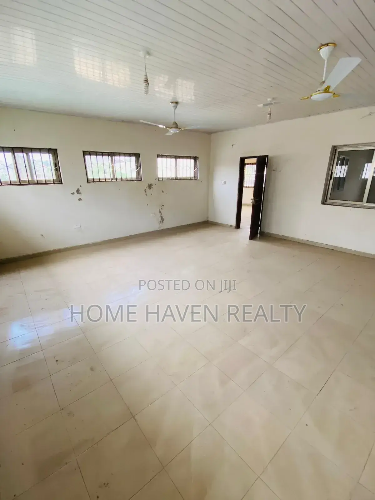 5bdrm House in Westland for rent