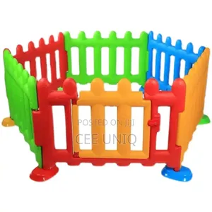 5 Panels Plastic Play Yard for Kids
