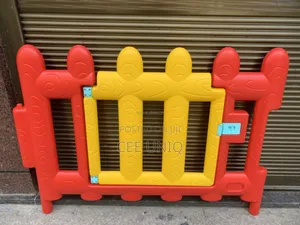 5 Panels Plastic Play Yard for Kids