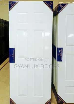 White Room Door Quality [Washrooms]