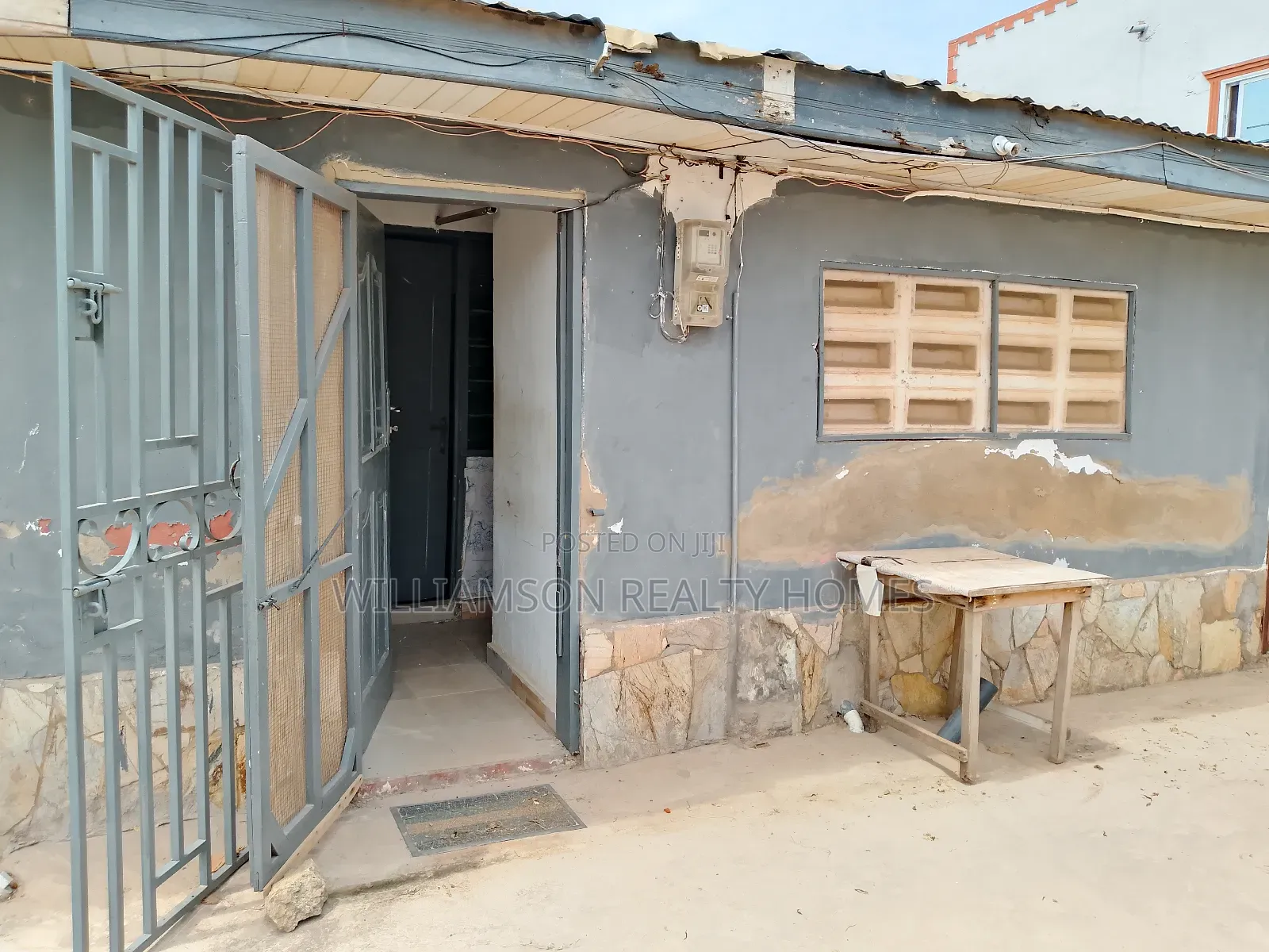 1bdrm Apartment in Regimanuel Estate, Spintex for rent