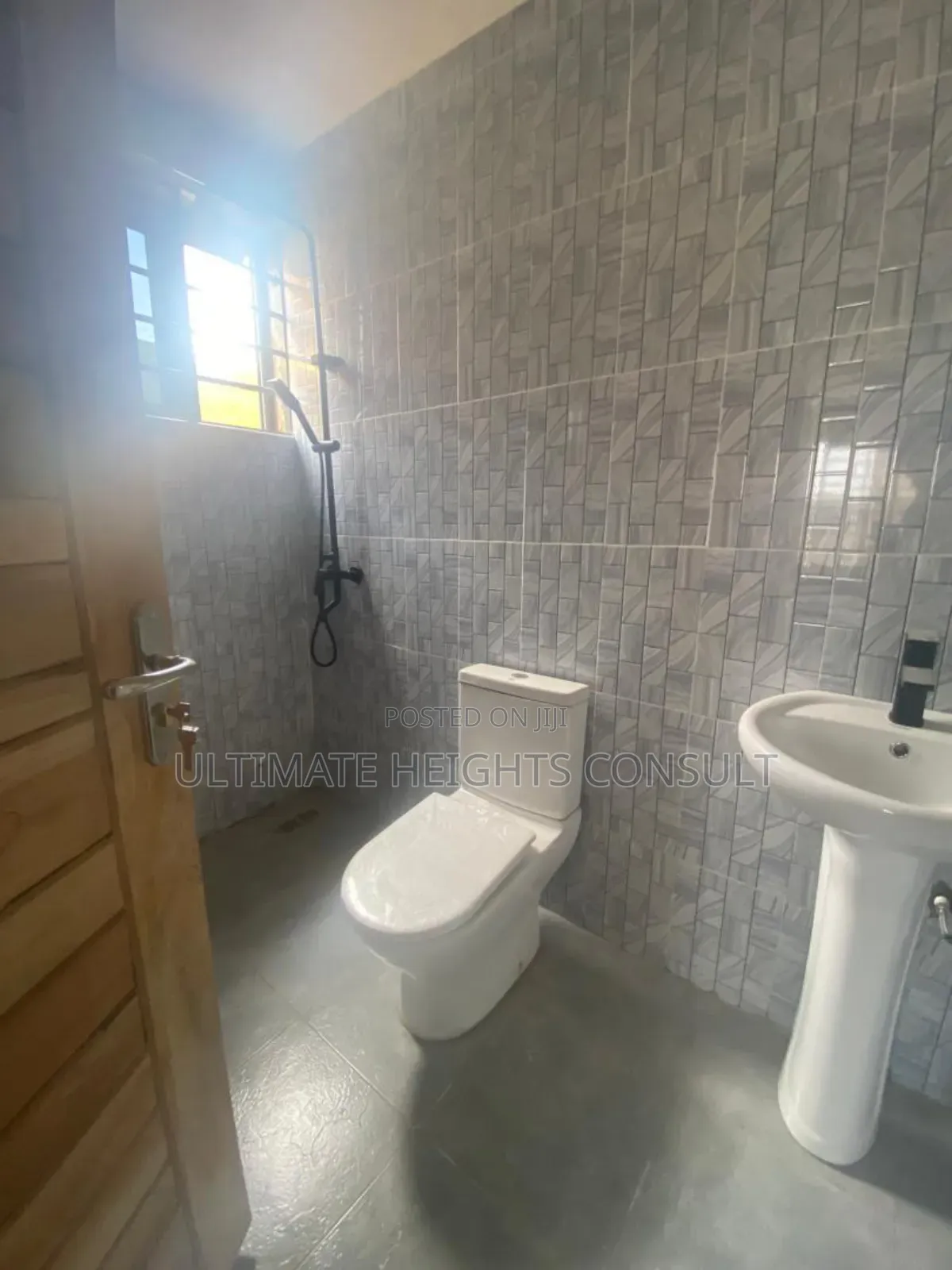 2bdrm Apartment in Lapaz Kata Hostel for rent